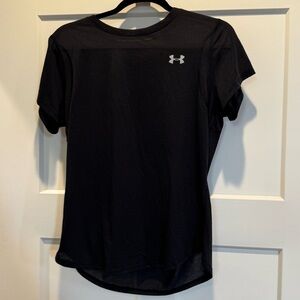 EUC Under Armour “The Streaker Tee” Short Sleeve Black Vented Tee with HeatGear